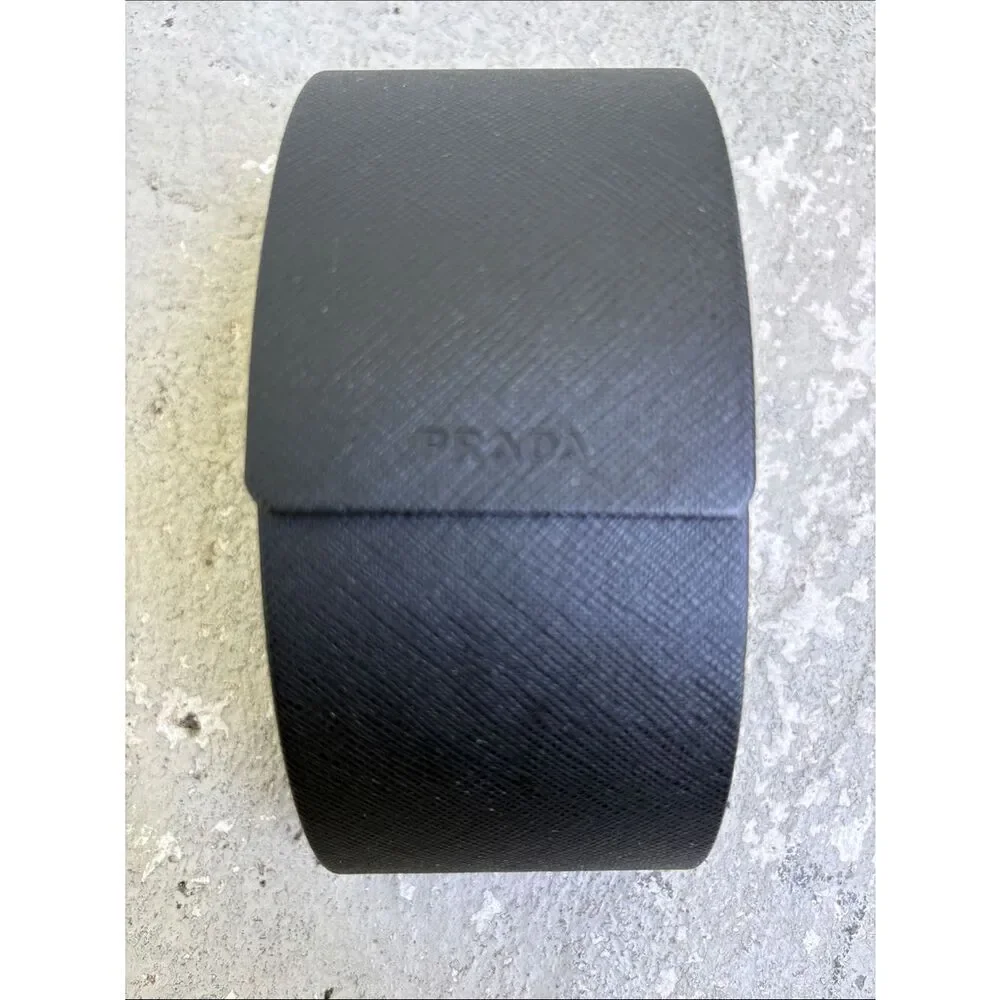 Prada hardbody flipcase